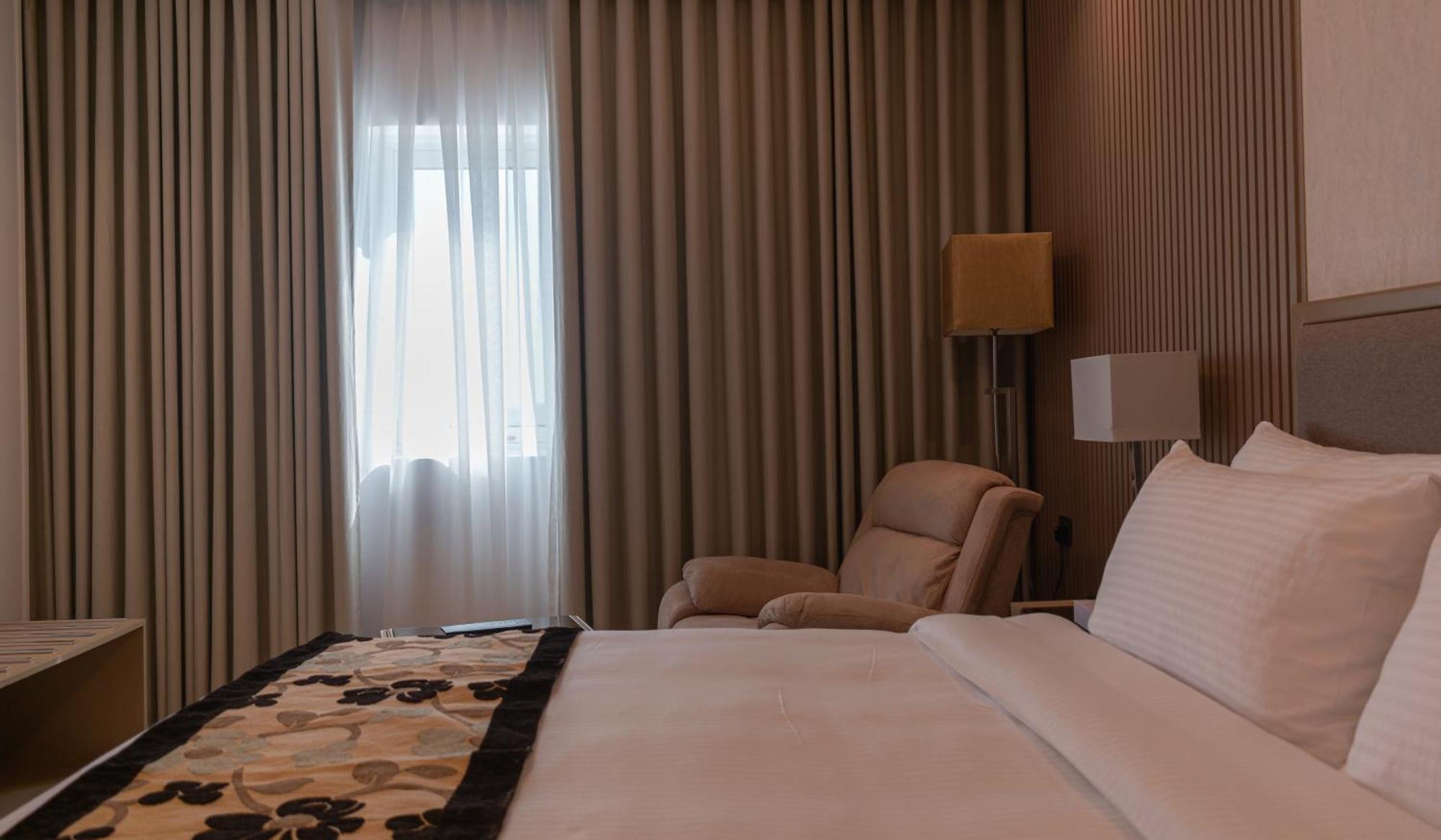 Best Western Plus Jeddah Hotel Madinah Road المظهر الخارجي الصورة